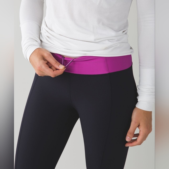 Lululemon Tight Stuff TightNaval Blue / Ultra Violet size 4 - Picture 10 of 14